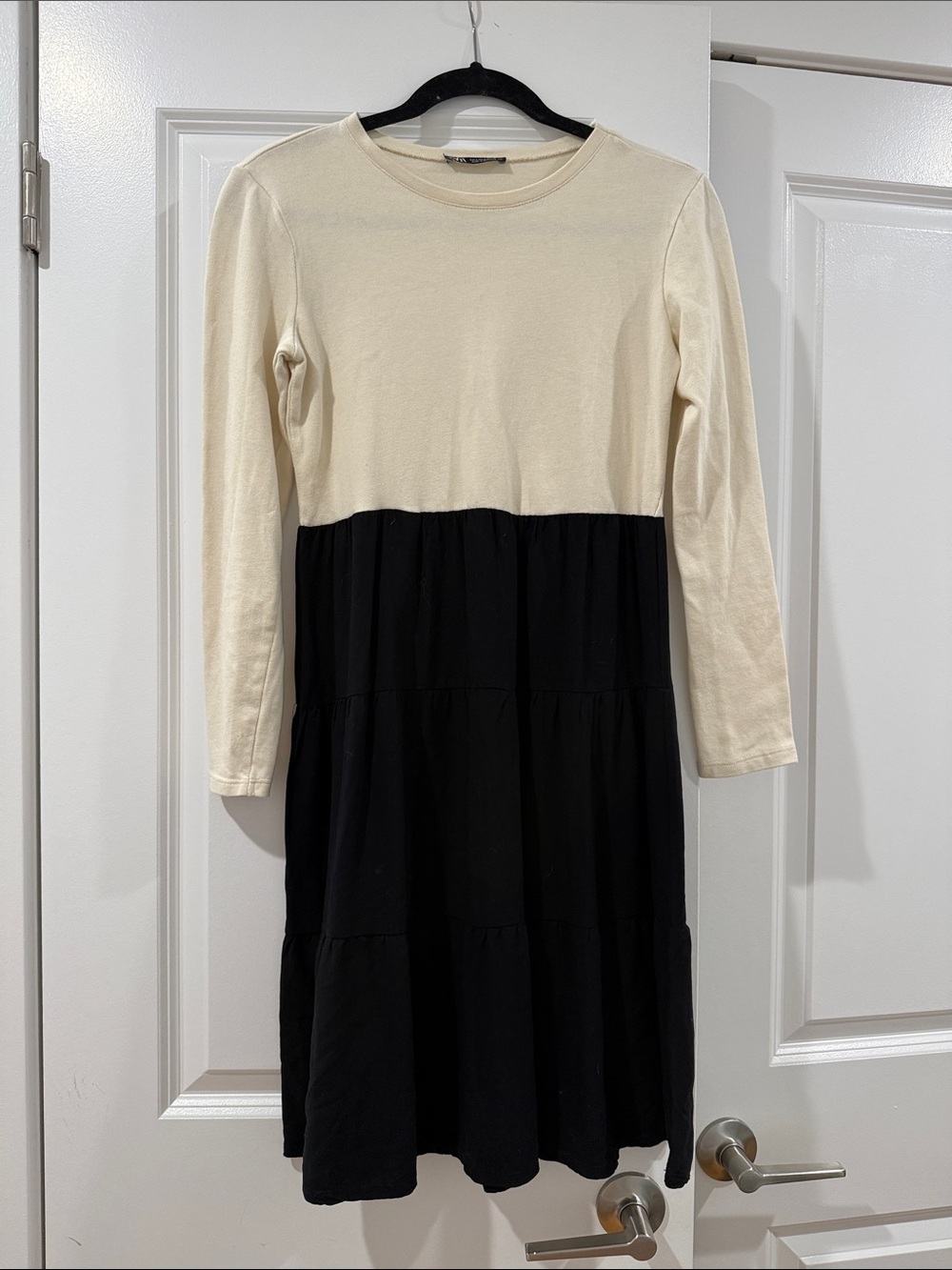 Zara Cream and Black Long-Sleeve Tiered Dress